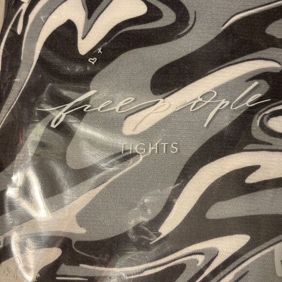 NWT Women's Free People Tights - Time Warp Pattern - Black/Grey/White - One Size - Picture 8 of 12